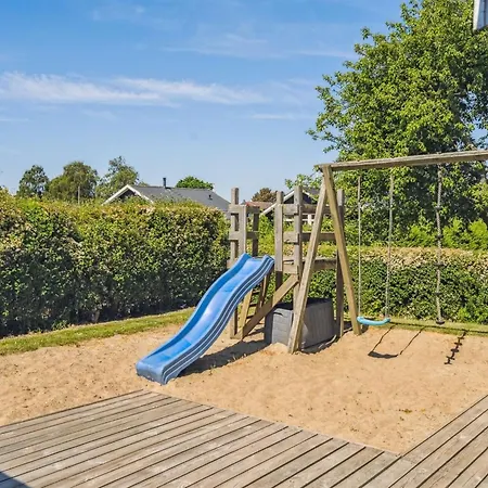 Vakantiehuis Anella - 200m From The Sea By Interhome